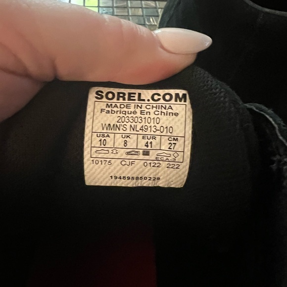 Sorel Women’s Suede Boots - Picture 3 of 6